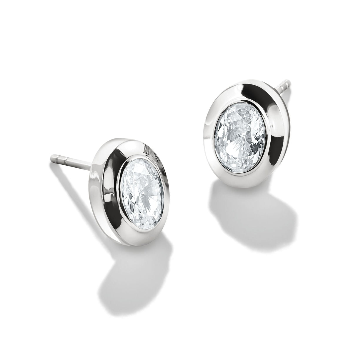 THOMAS SABO Oval Stud Earrings with Zirconia Stones Silver