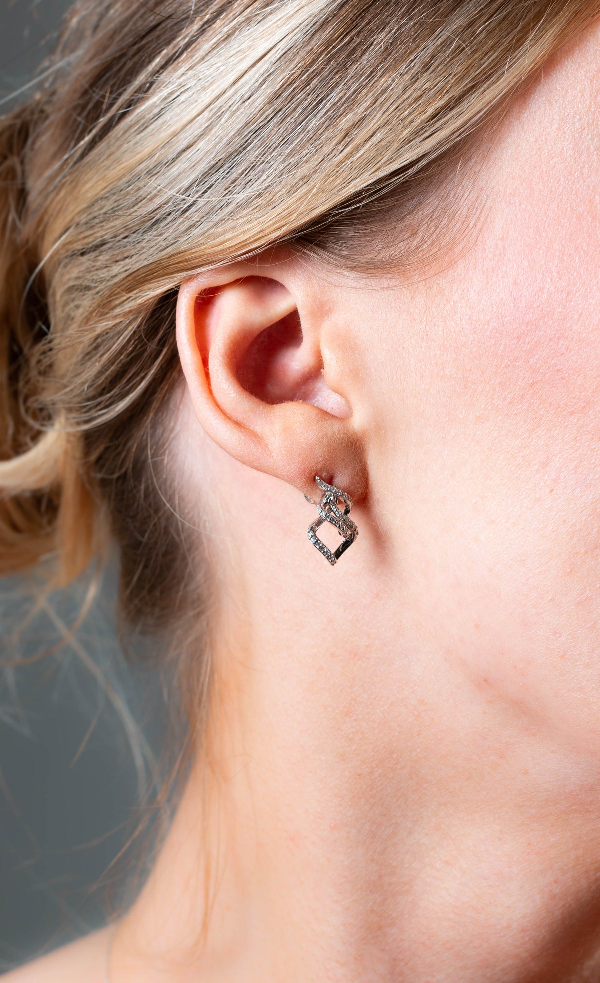 RED CARPET ARIA EARRINGS SILVER