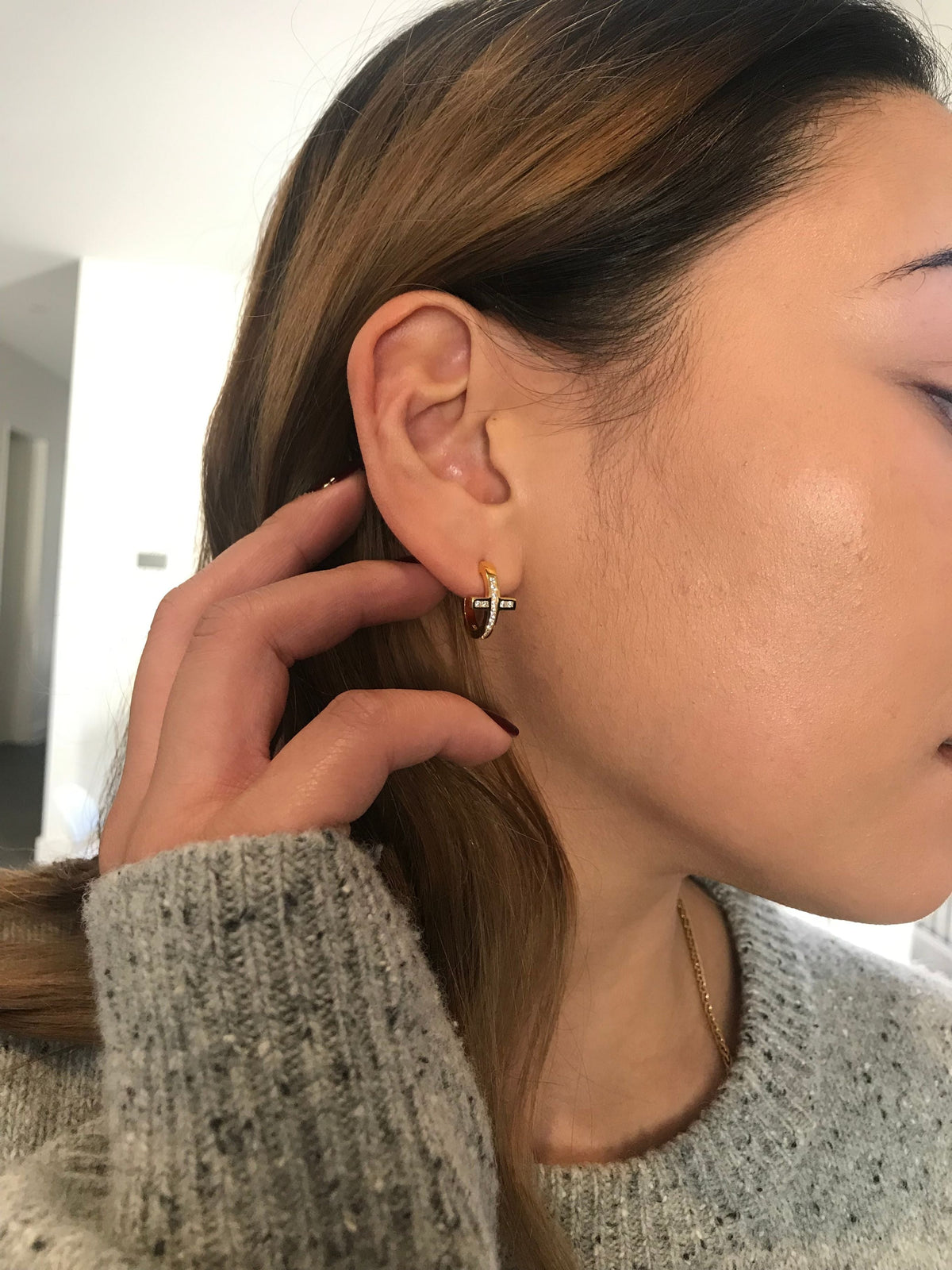 SPIRITUS CROSS HOOP EARRING - GOLD