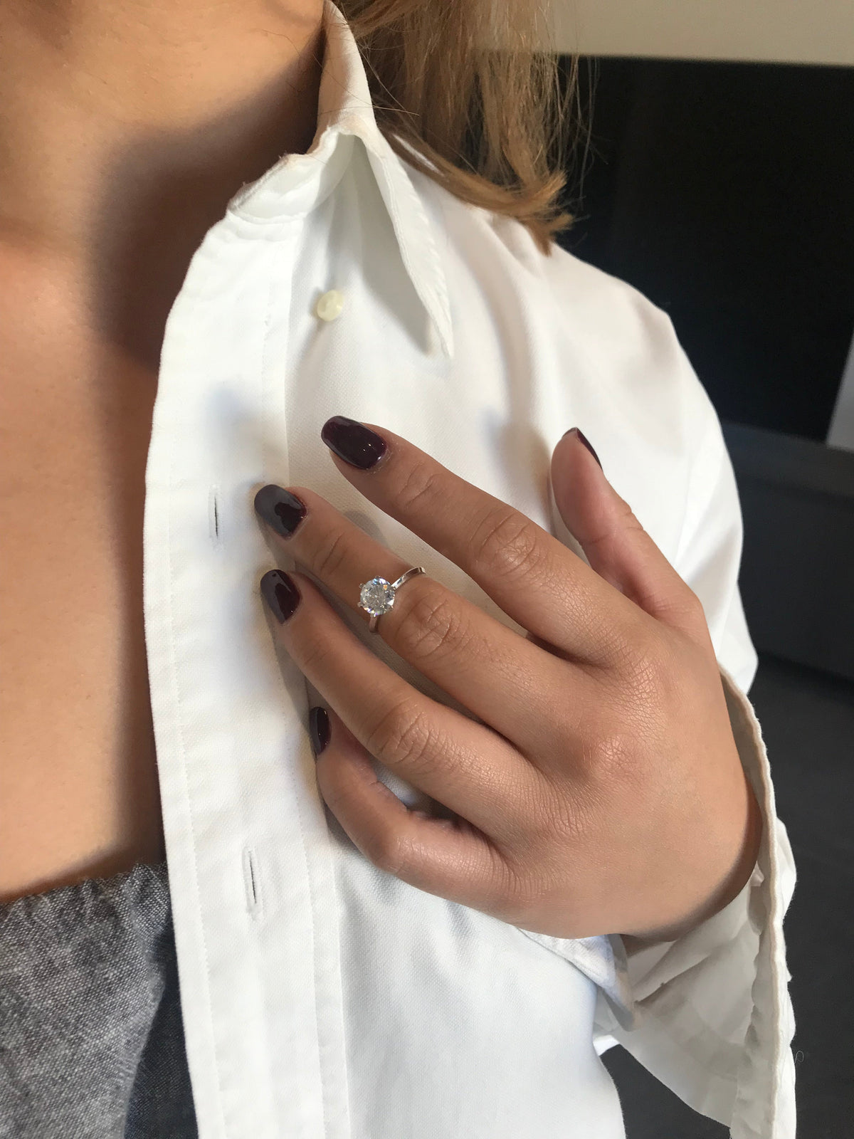 Round Brilliant Cut 2ct Solitaire with Knife Edge Band in White Gold