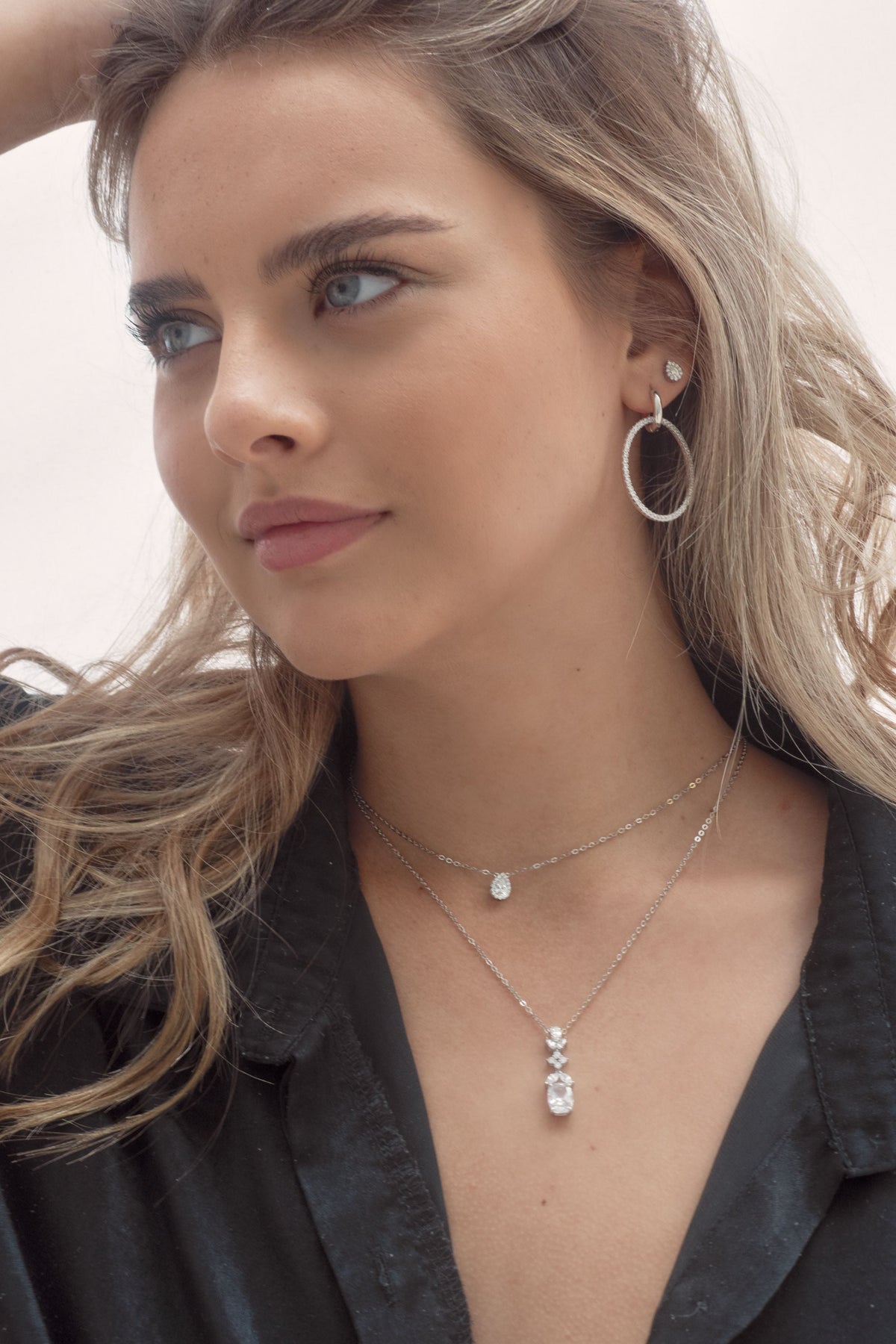 AVA DROP PENDANT