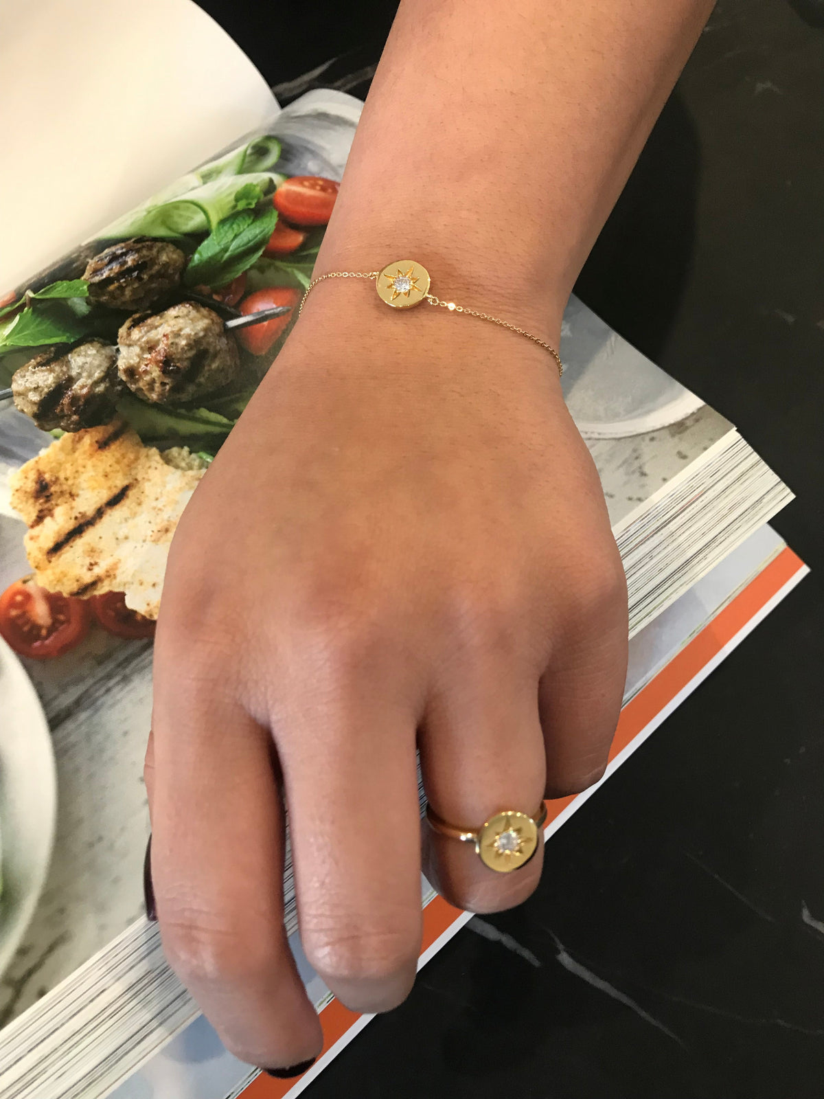 STELLAR LIGHTS GOLD BRACELET