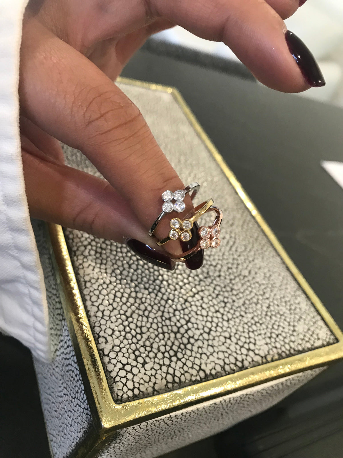 STELLAR LIGHTS SILVER TWINKLE RING