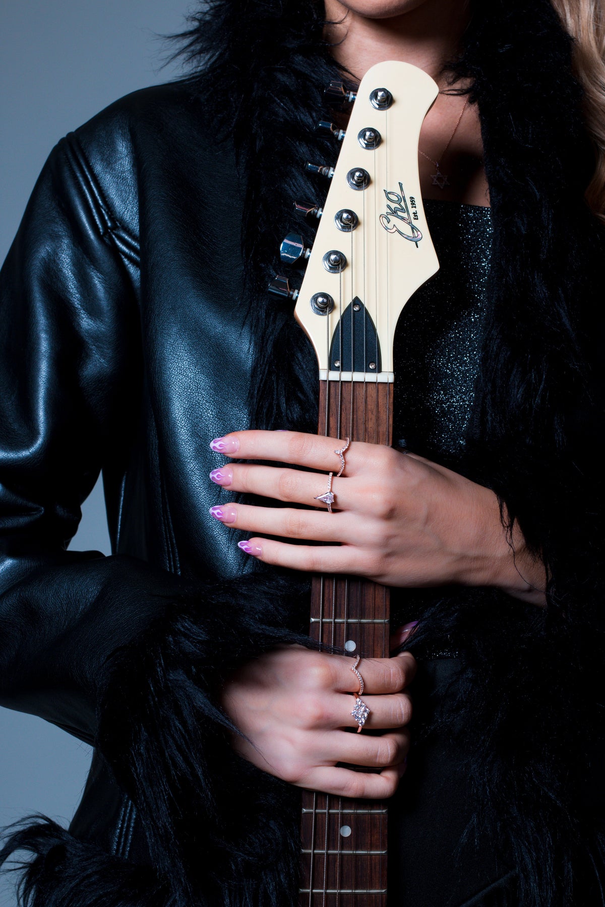ROCK STAR SHIELD ROSE GOLD RING