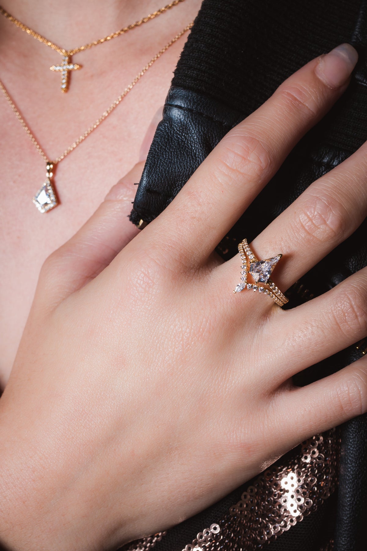ROCK STAR TIARA GOLD RING