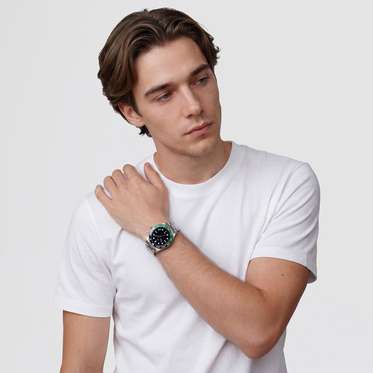 Daniel Wellington Iconic GMT Link Black Green Ceramic Bezel Silver