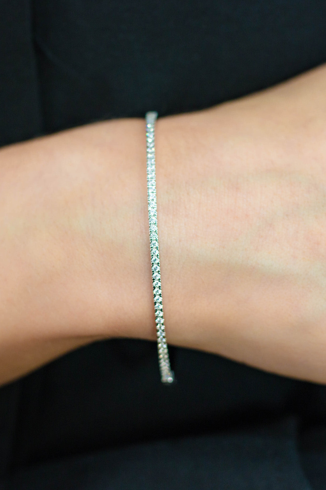 A CHRISTMAS JOURNEY BRILLIANT BANGLE SILVER