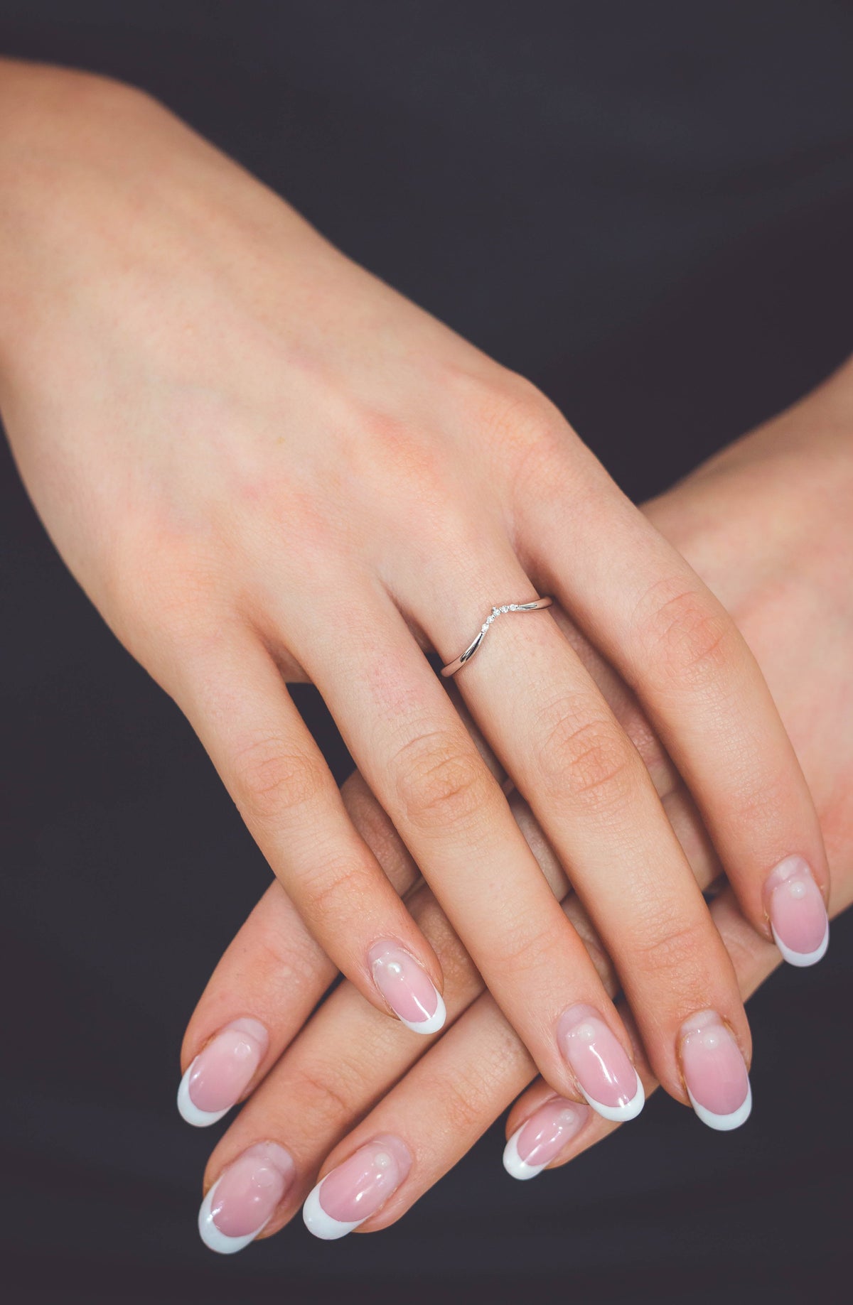 FIVE NATURAL DIAMOND FANCY RING SILVER