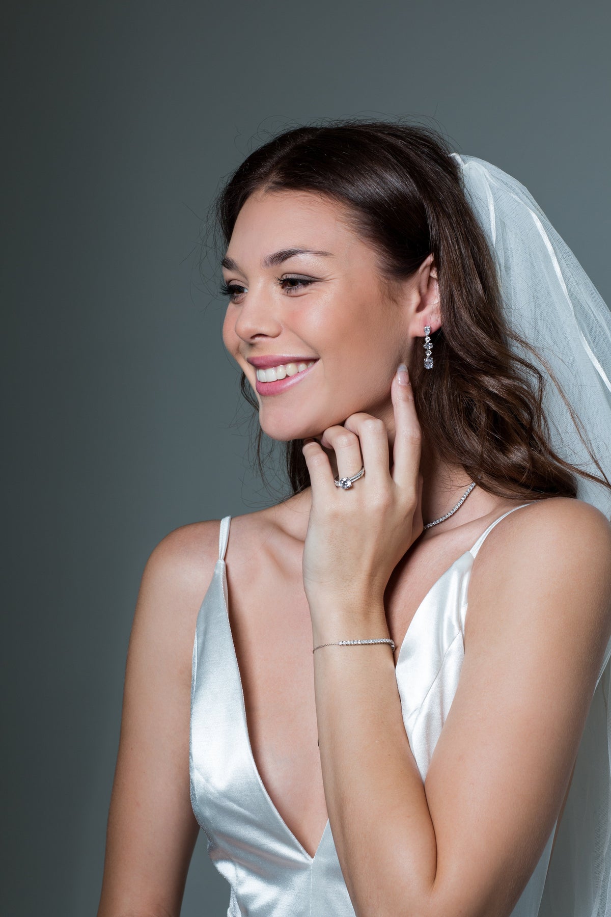 ICONIC BRIDAL CHRISTINA EARRINGS SILVER