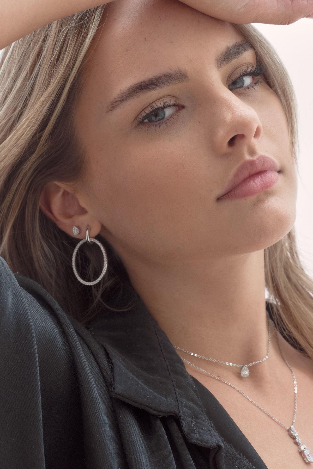 AVA DROP PENDANT