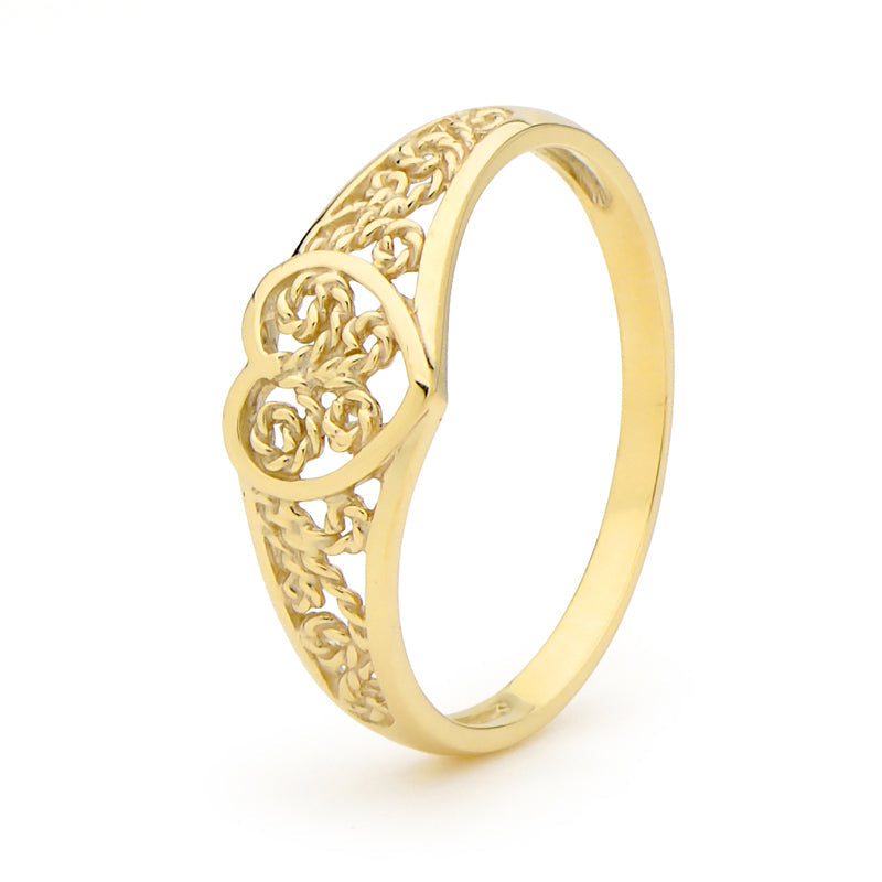 Gold Filigree Ring with Heart